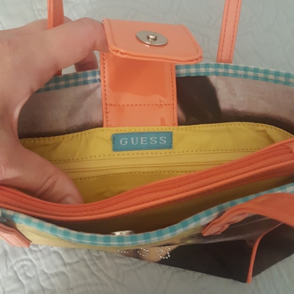 Guess Handbag - Picture 3 of 6